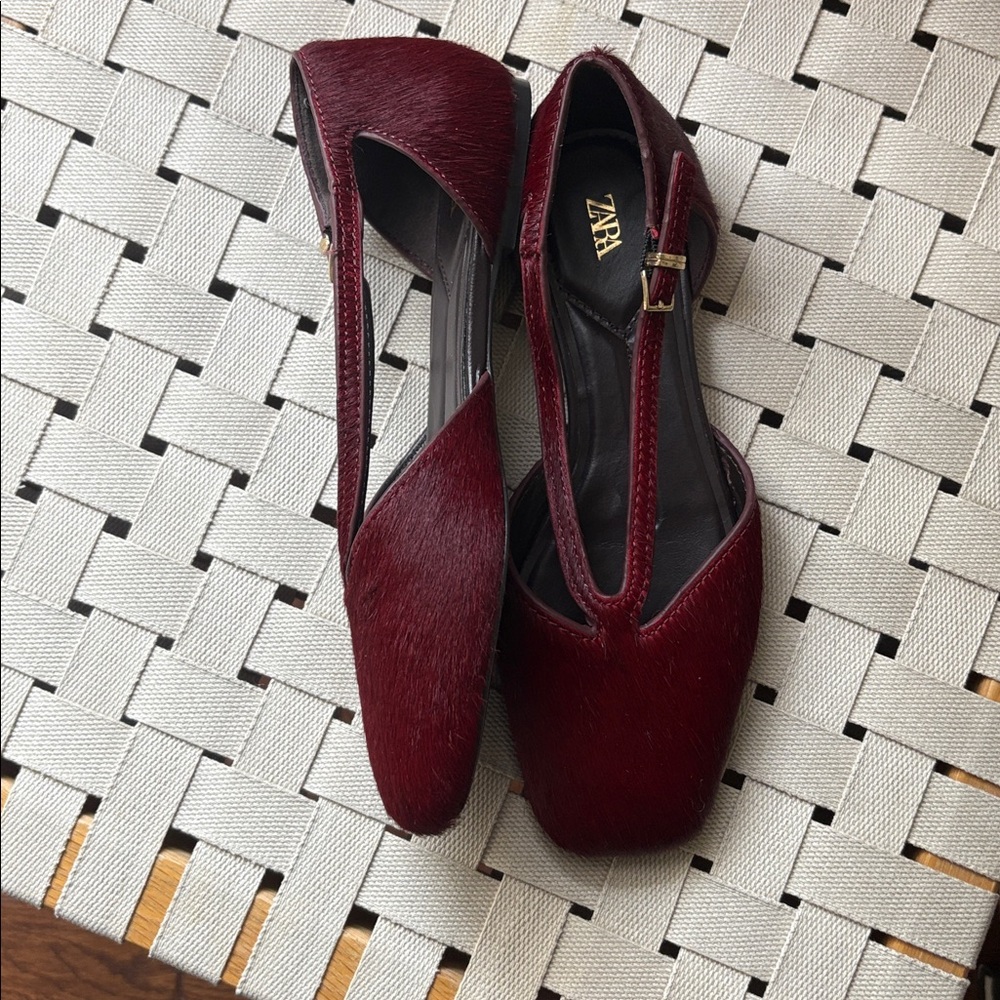 Zara Strappy Furskin Leather Ballet flats with Buckle Detail women’s 36 US 6 - Picture 8 of 10